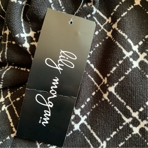 Lily Morgan Black Plus Size Shirt Size 3XL NWT - Picture 6 of 9